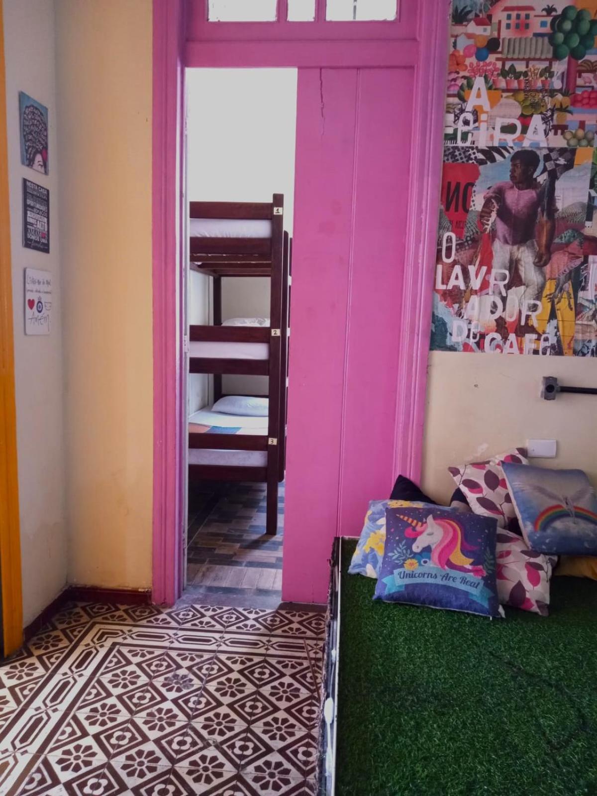 Bar Quartos Climatizados 22h As 8h Albergue *