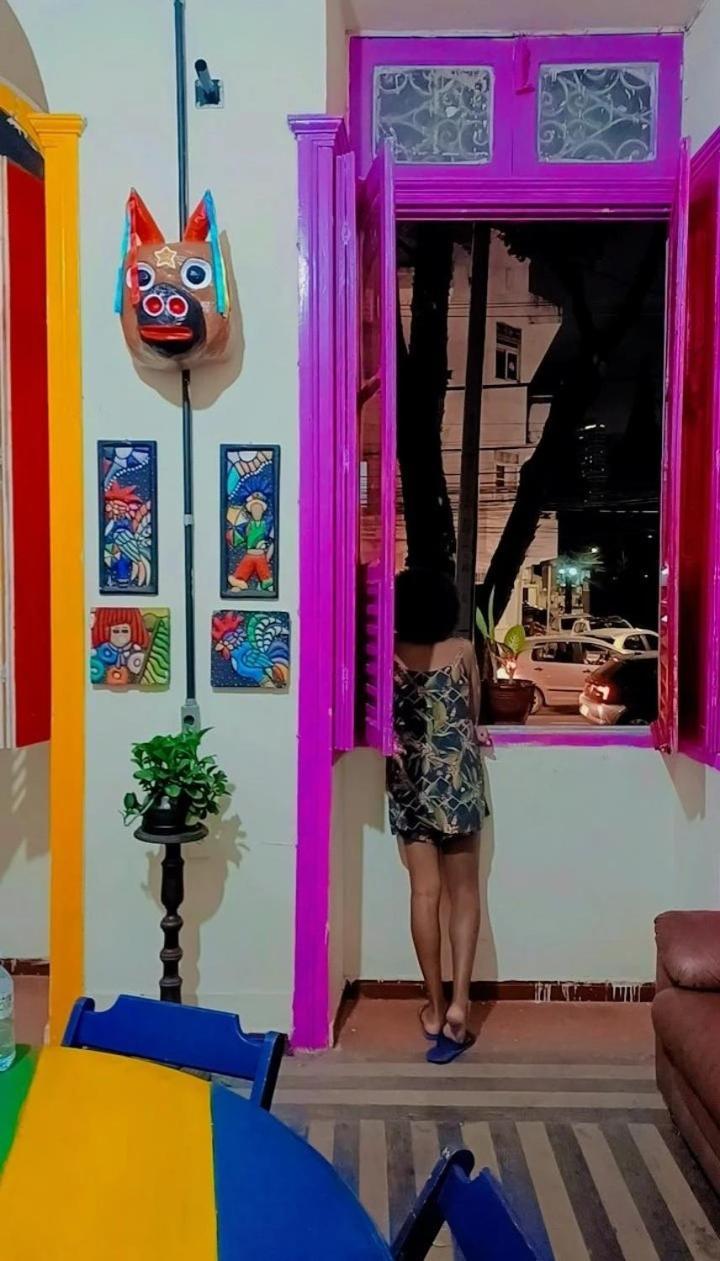 Bar Quartos Climatizados 22h As 8h *