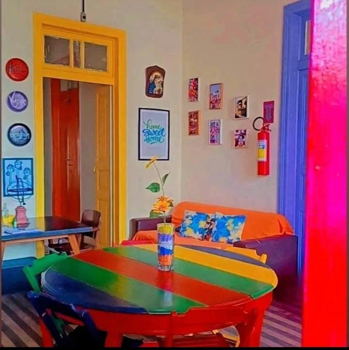 Bar Quartos Climatizados 22h As 8h Albergue *
