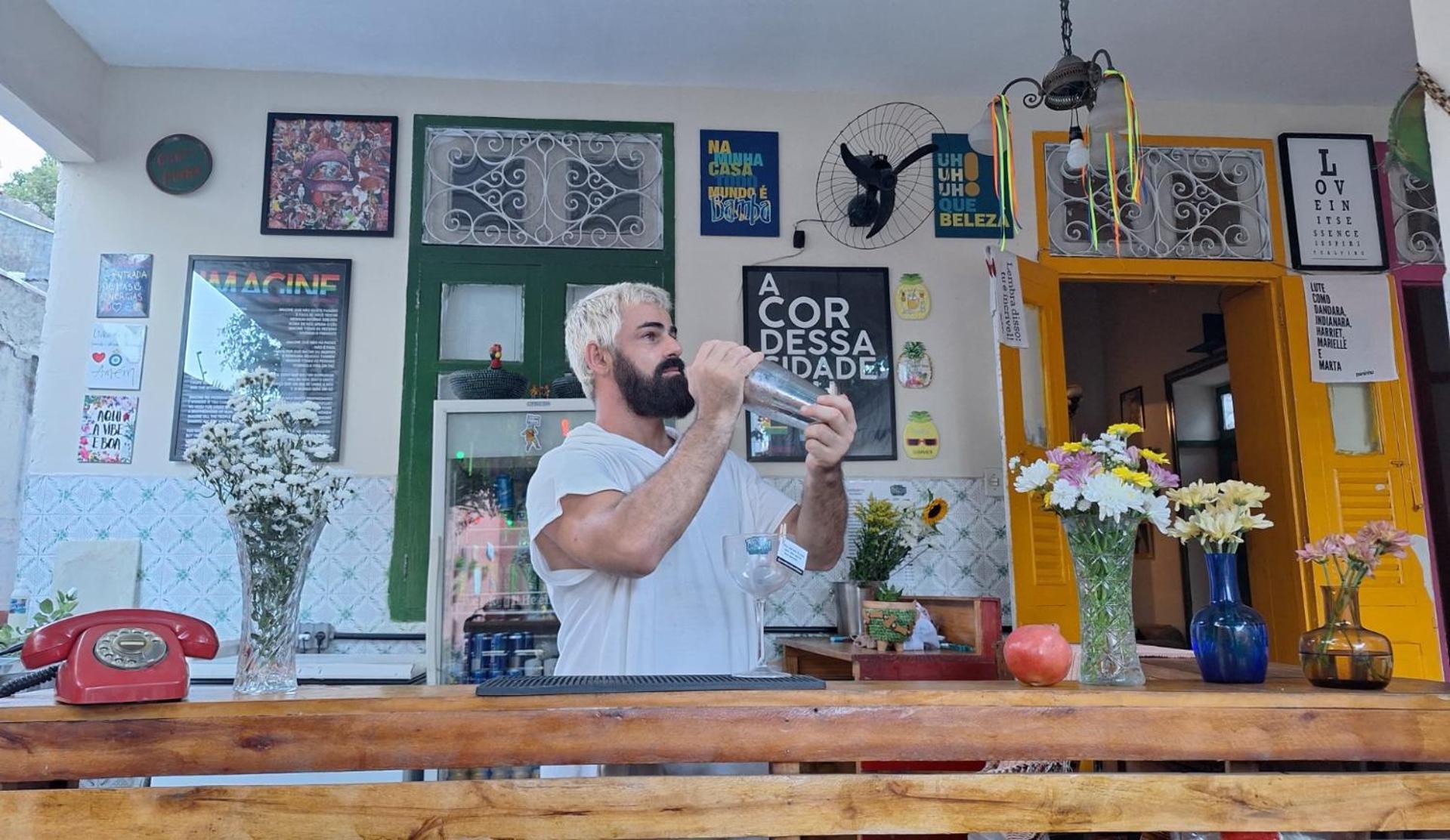 Bar Quartos Climatizados 22h As 8h * Recife